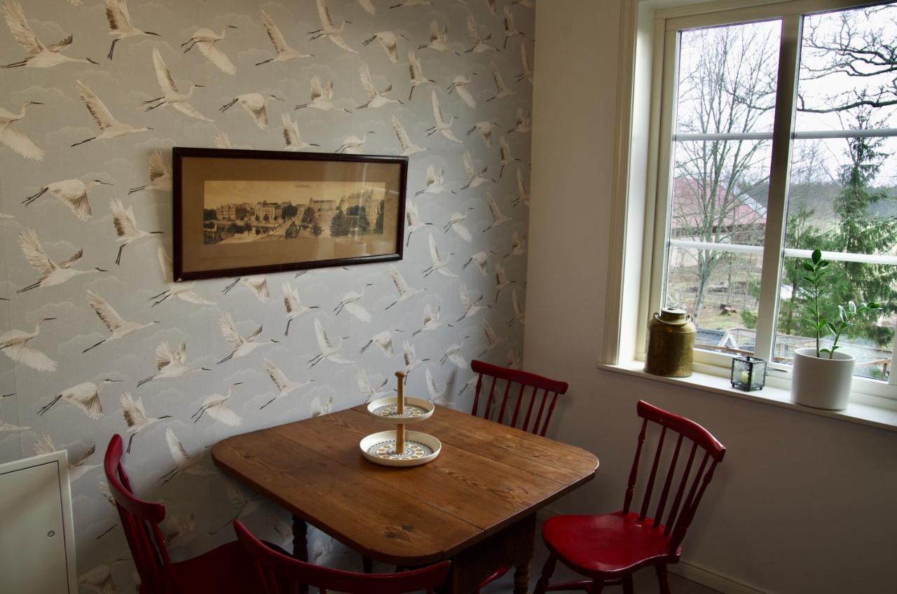 Hidingsta Gard B&B Эребру Экстерьер фото