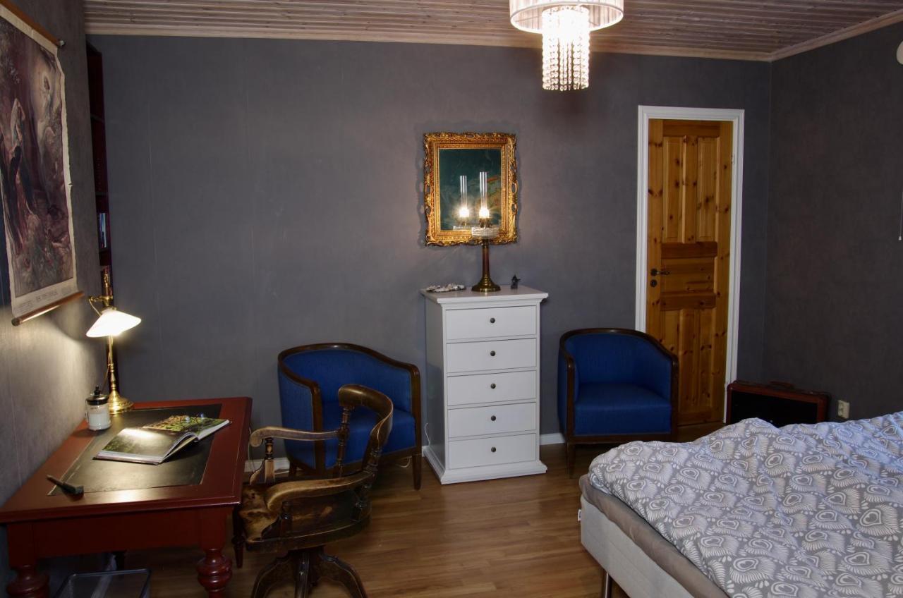Hidingsta Gard B&B Эребру Экстерьер фото